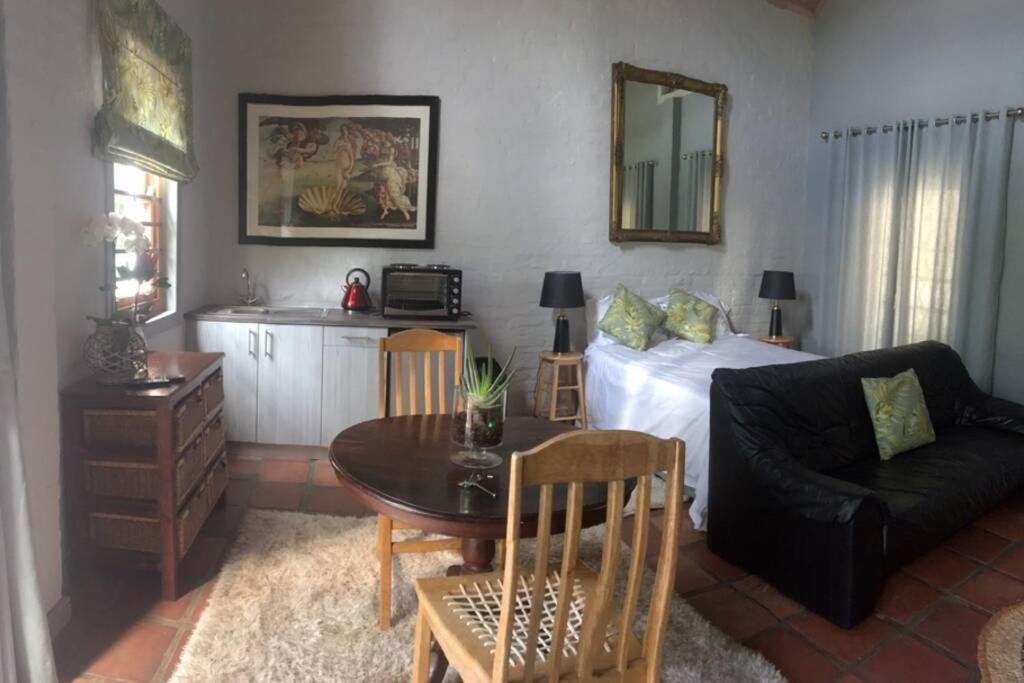 Protea Studio Franschhoek Central Extérieur photo